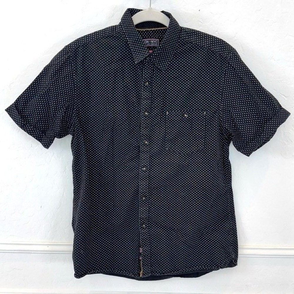 Mens Black White Button Down Short Sleeve Shirt Medium Slim Fit Modern Casual